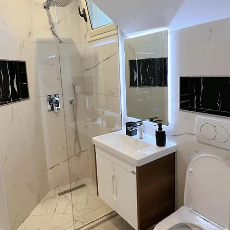 White And Cozy Apartment Vlore