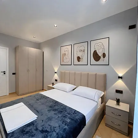 White&cozy Apartament Wlora